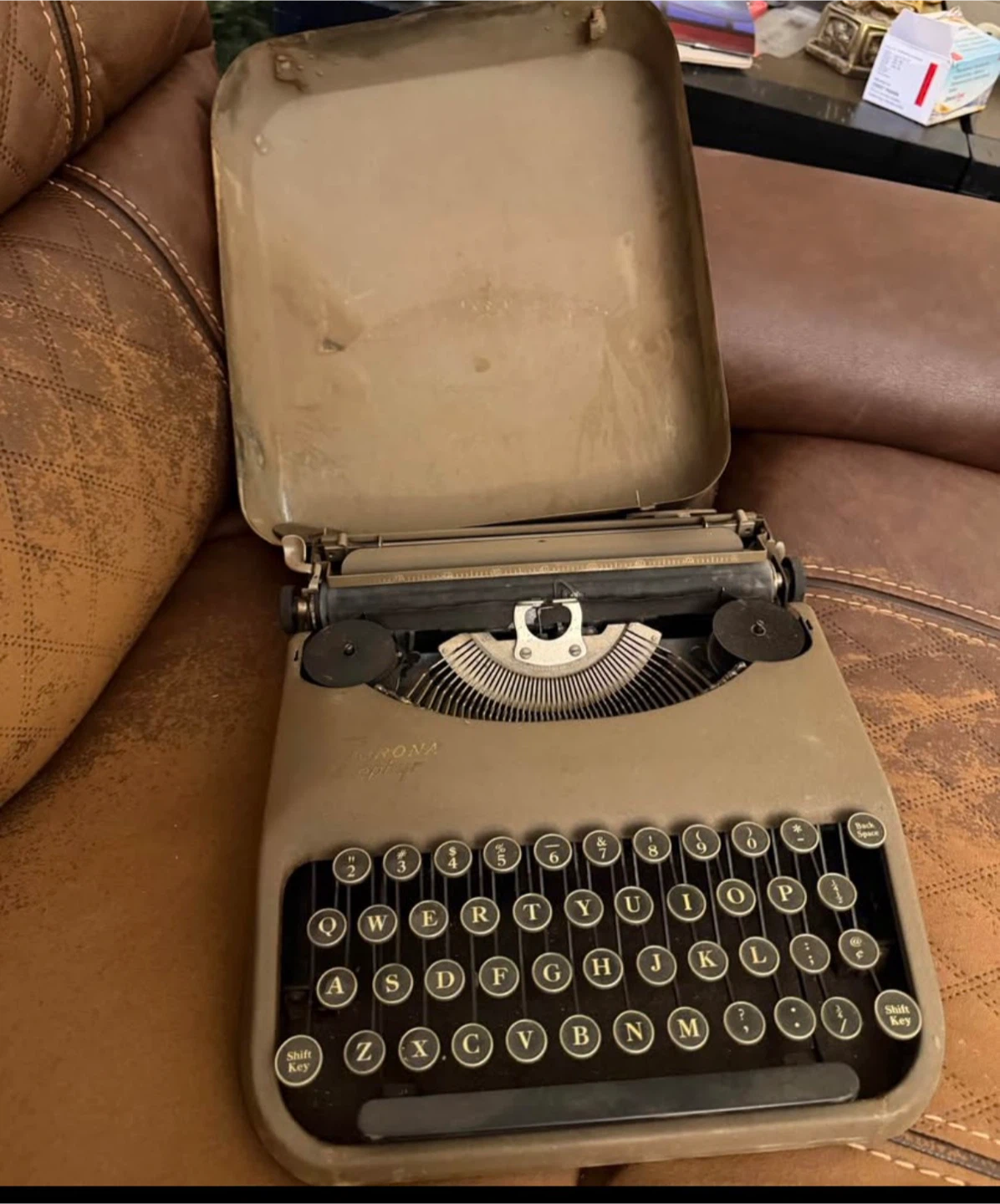 Vintage Corona Zephyr Typewriter