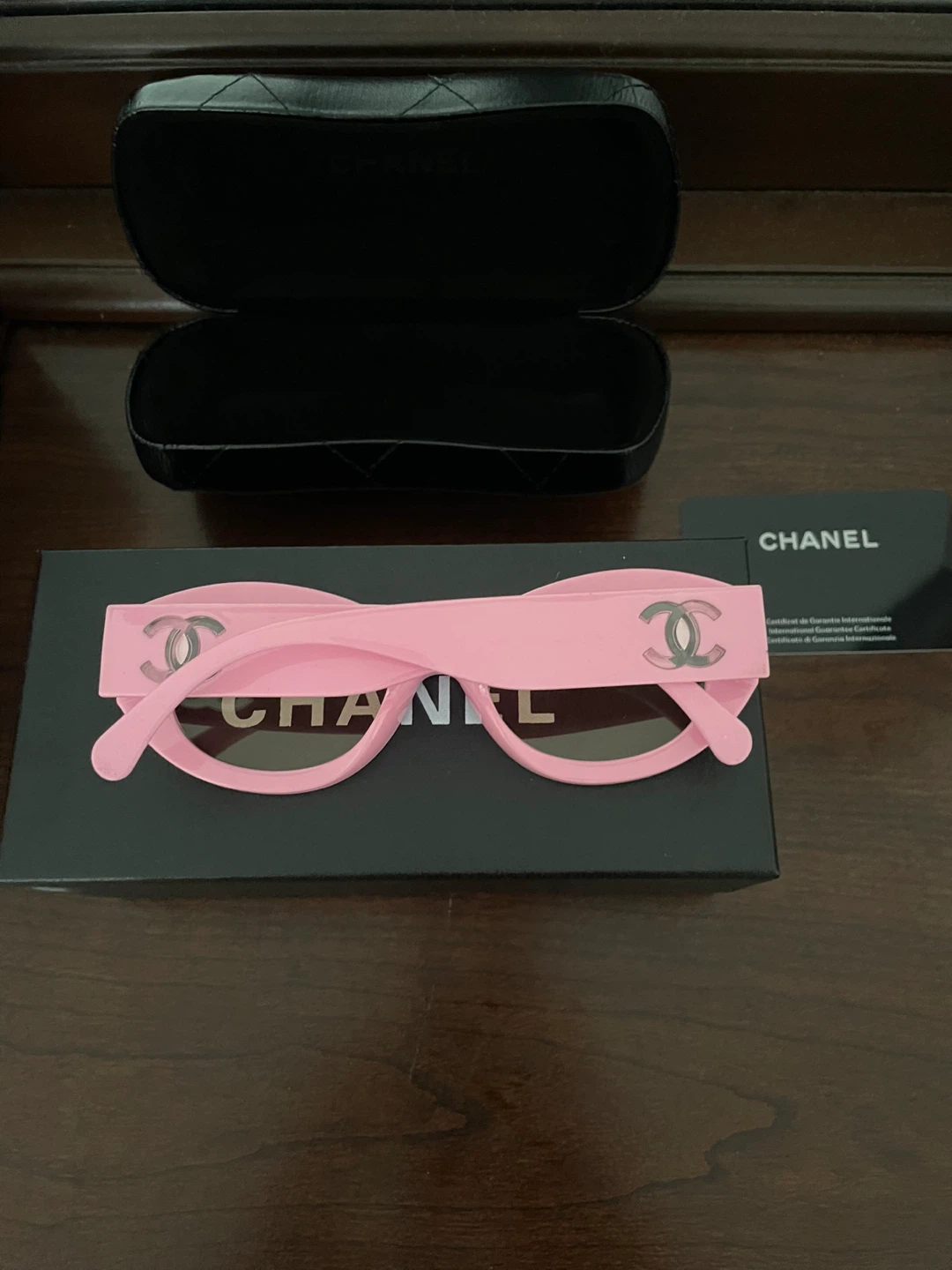 Chanel Pink Sunglasses - photo 2