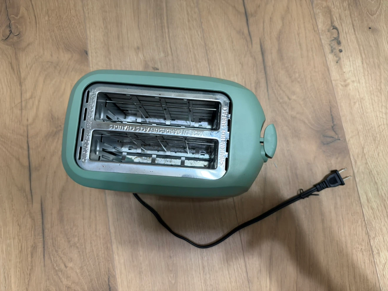 Move out sell - Green Two-Slice Toaster