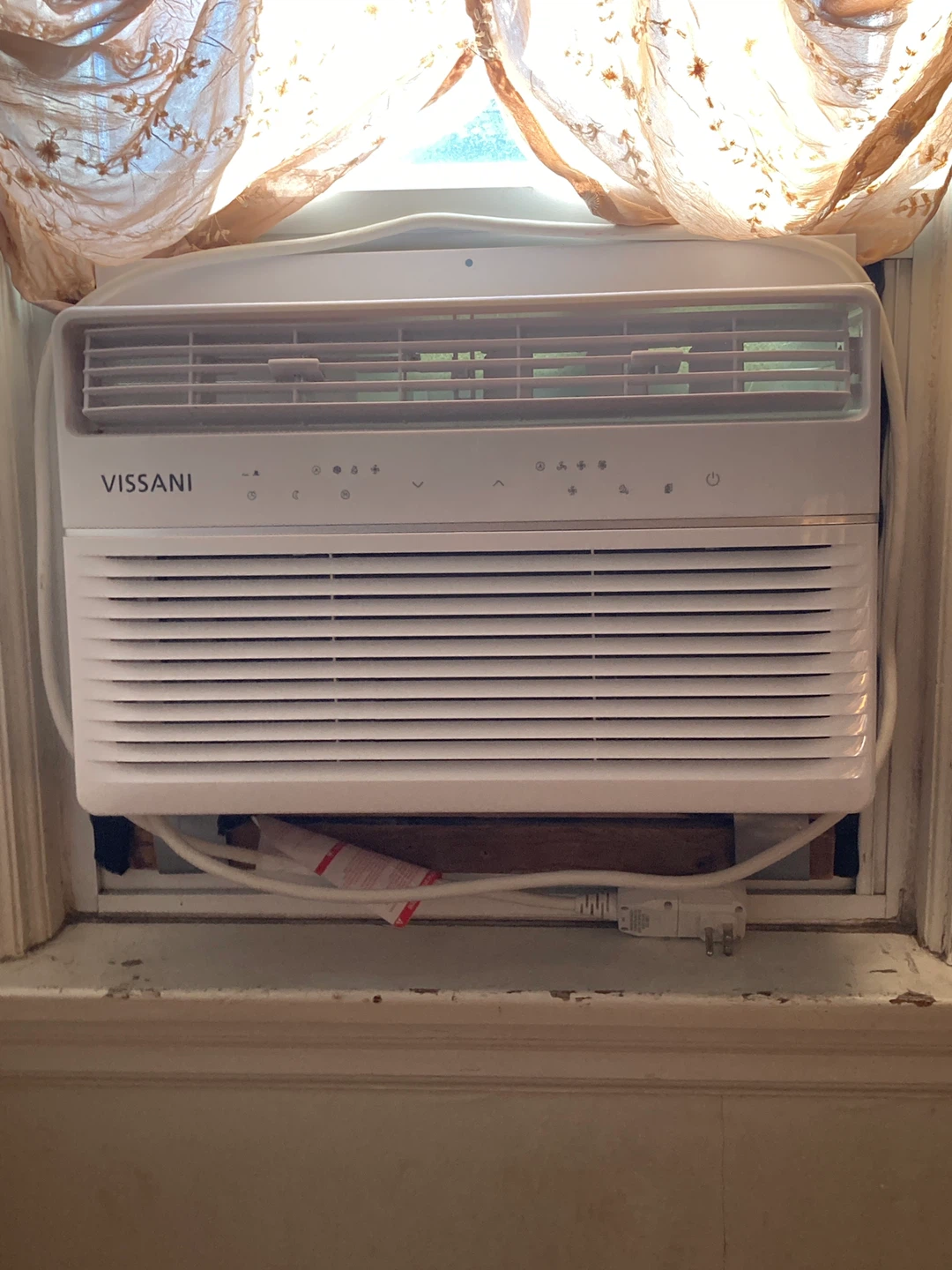 Vissani 8,000 BTU Window Air Conditioner - photo 3