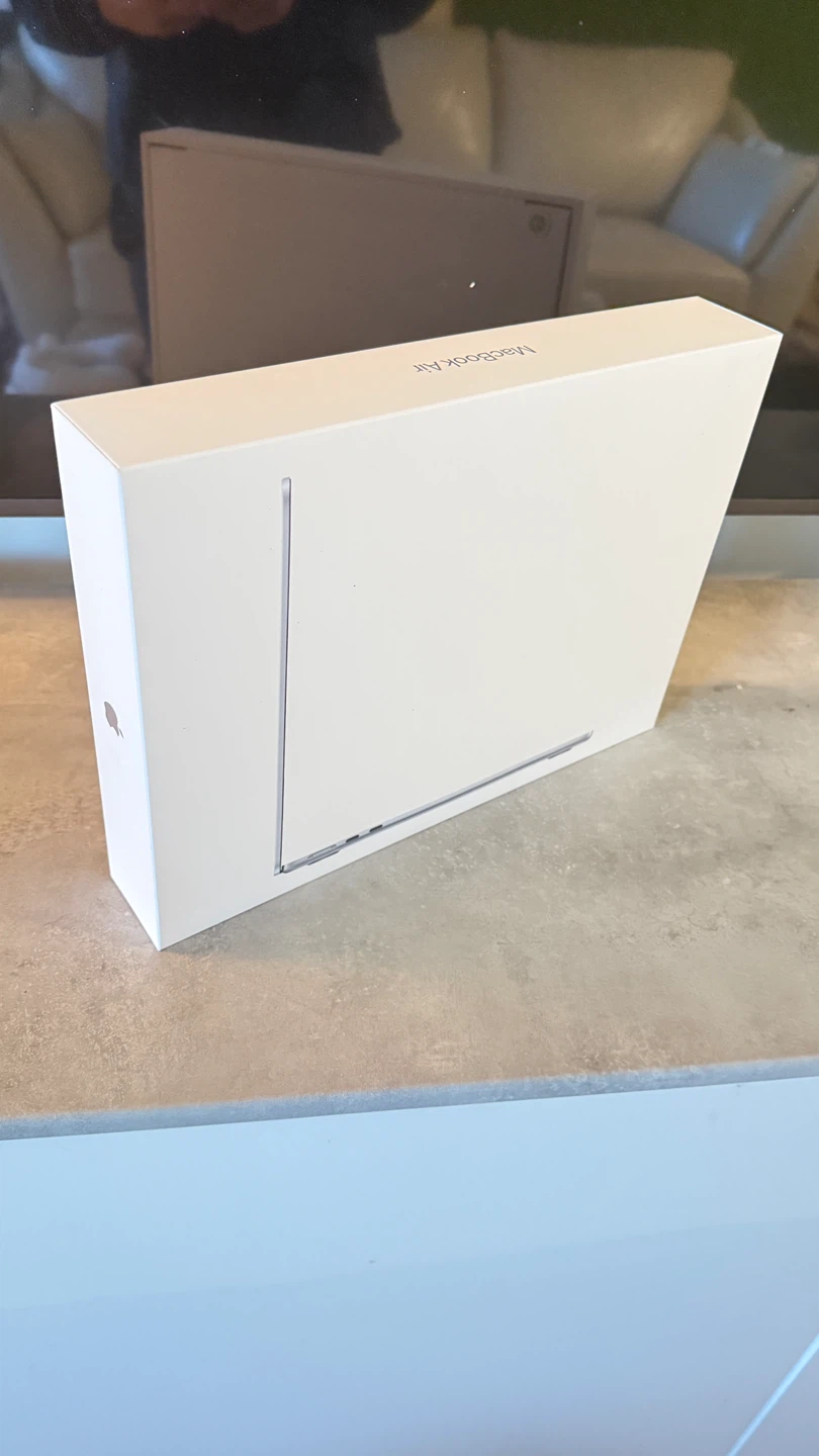 Brand New Sealed MacBook Air 14” M5 16GB/512GB SkyBlue