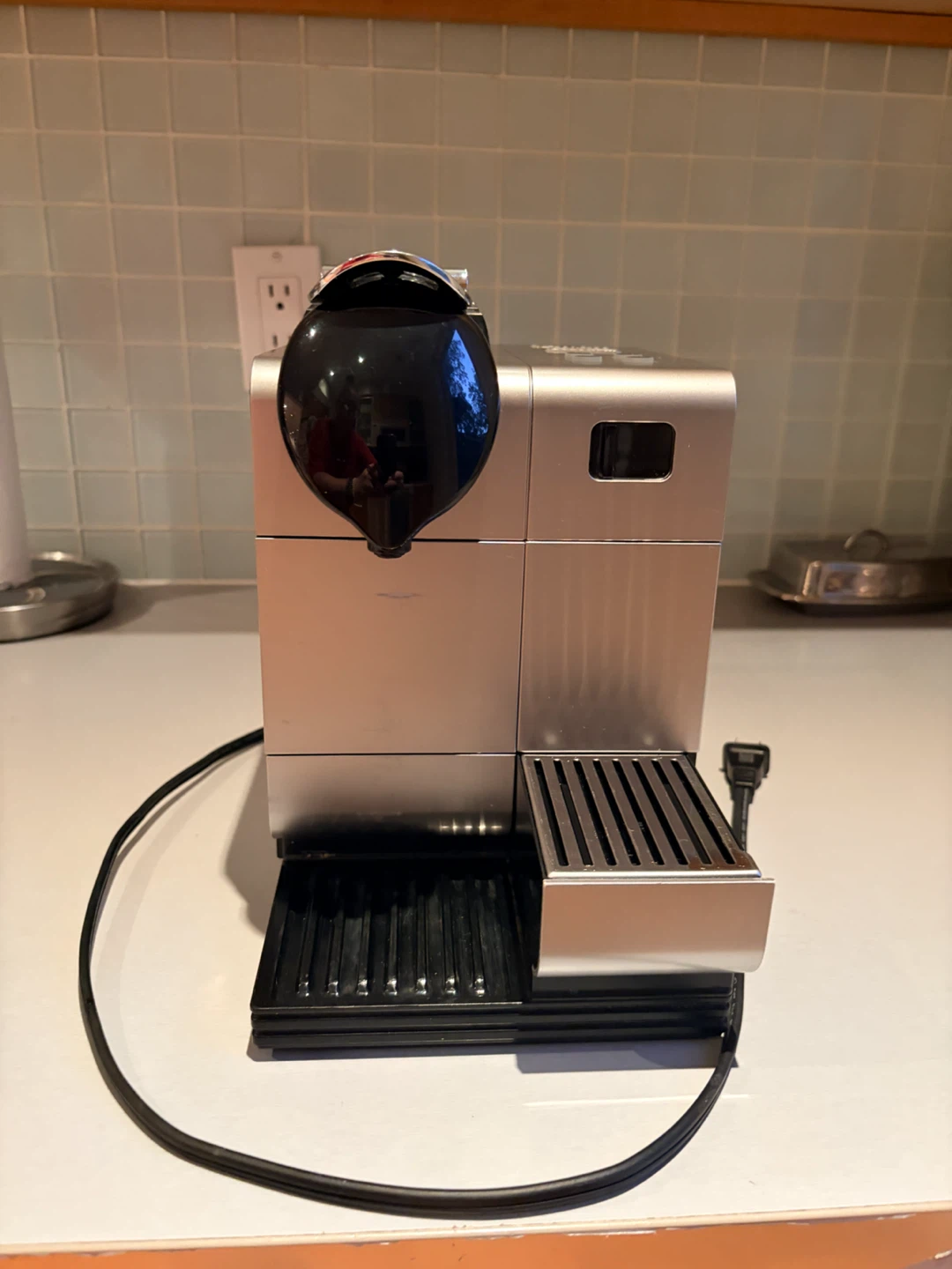 Nespresso DeLonghi Pixie Espresso Machine