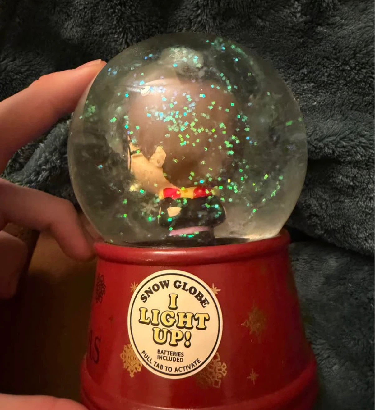 Harry Potter Light-Up Snow Globe - photo 4
