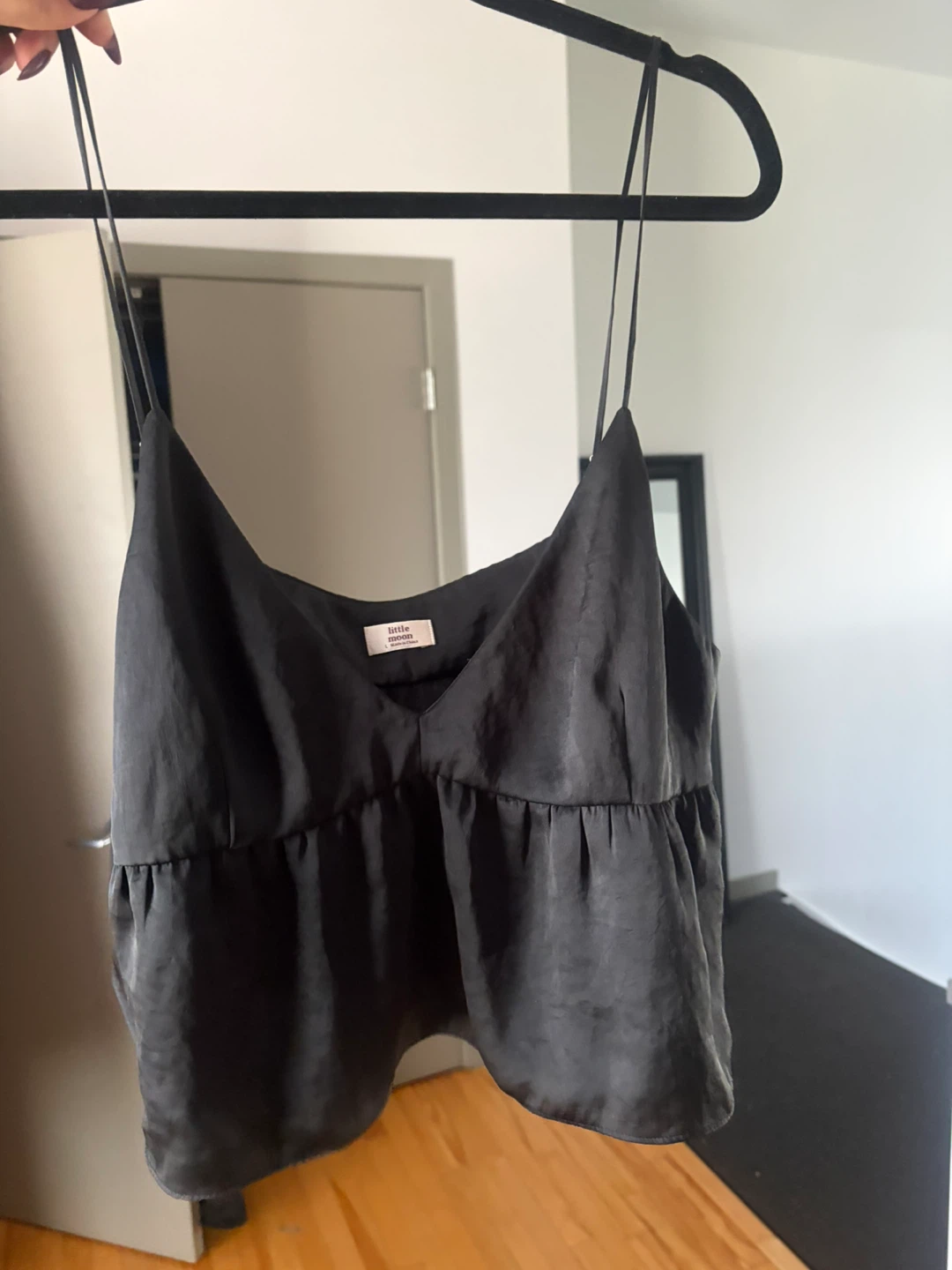 Little moon top