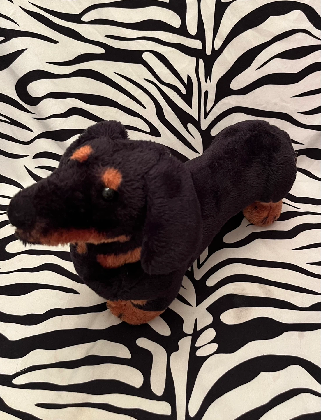 🐾  Melissa & Doug Dachshund Dog Plush Toy 🐾