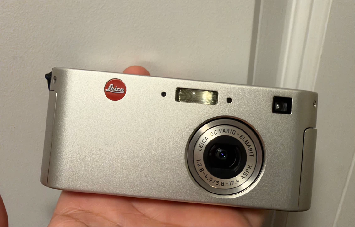 Leica D-Lux Digital Camera