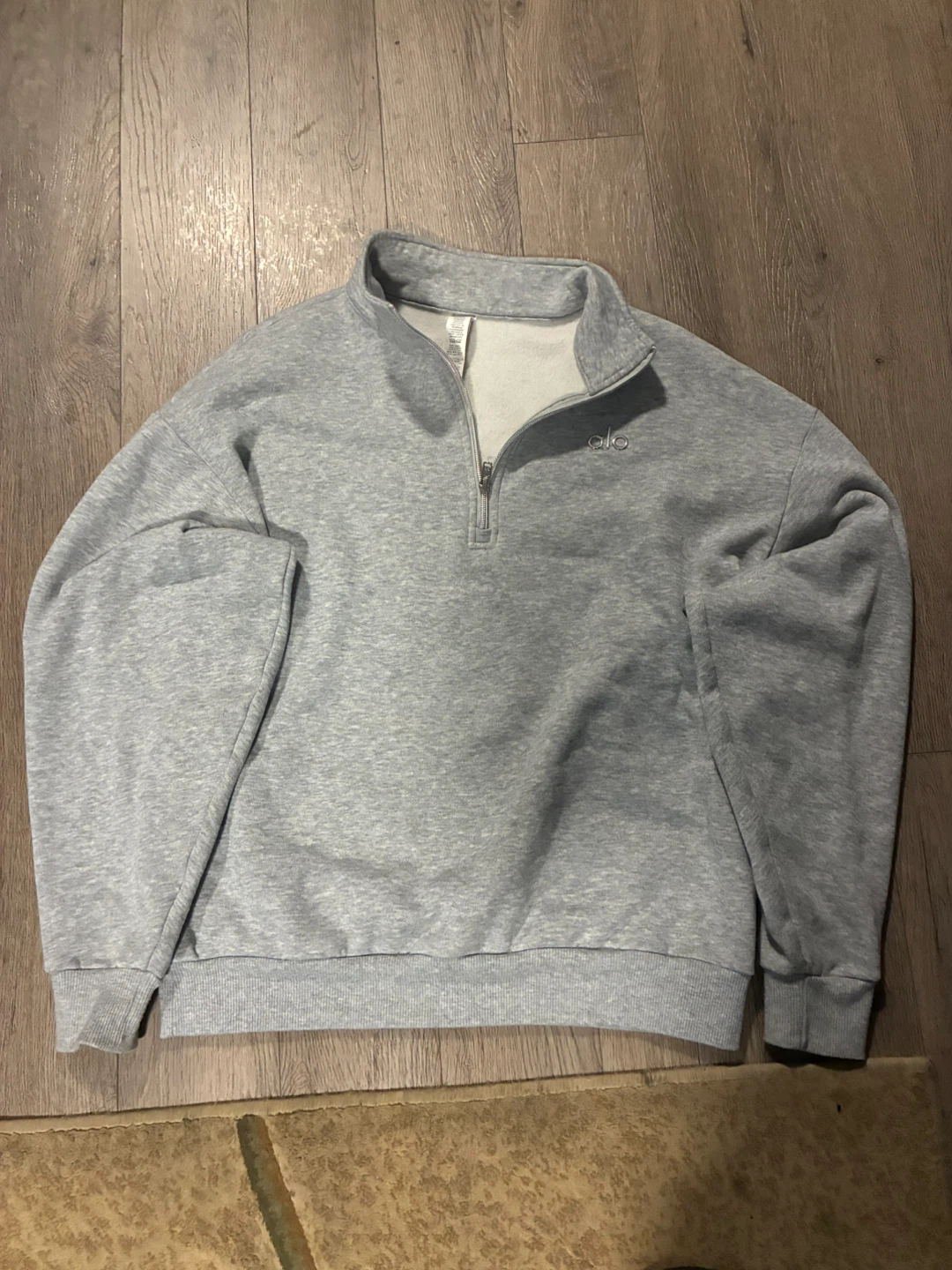 Alo Yoga Grey Half-Zip Sweatshirt