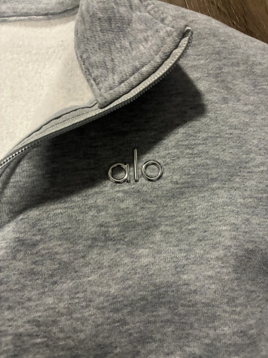 Alo Yoga Grey Half-Zip Sweatshirt - photo 3