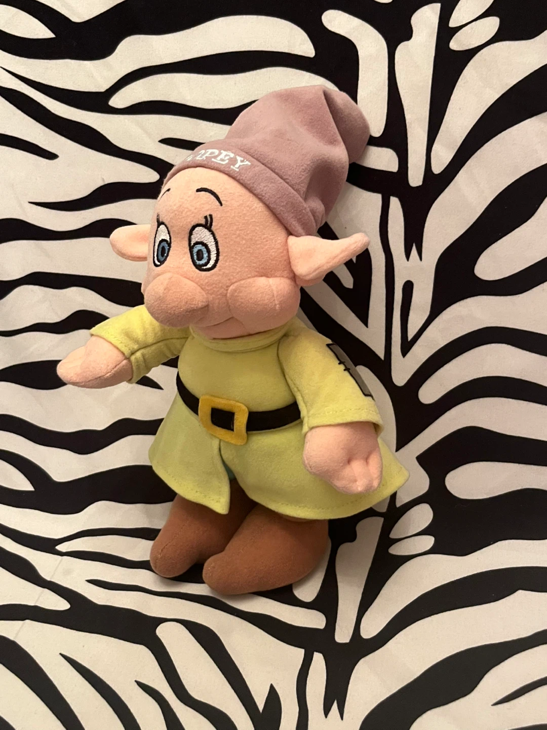 ♥️ Disney Store Dopey Plush Snow White and the Seven Dwarfs ♥️ - photo 3