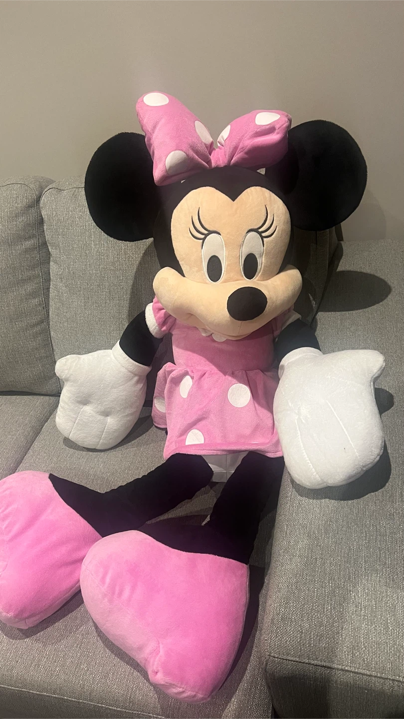 Large Minnie Mouse Plush Toy