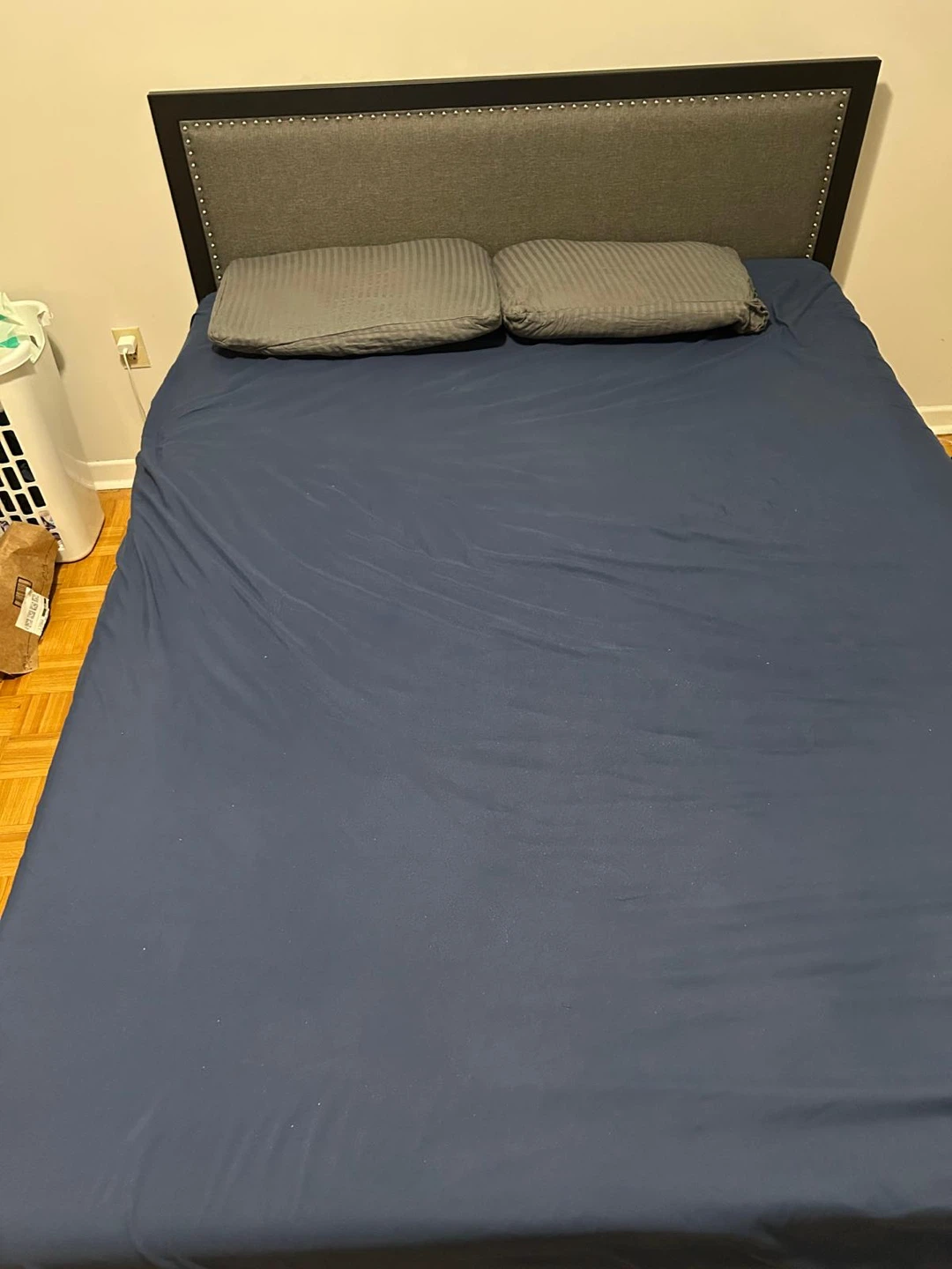 Upholstered Queen Bed Frame with mattress