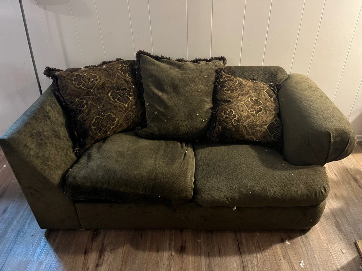 Down filled couch - photo 4