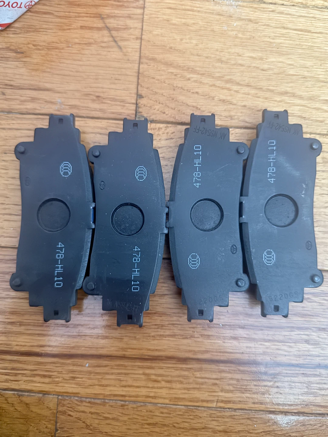 Toyota Genuine Disc Brake Pad Kit 04466-30312 - photo 3