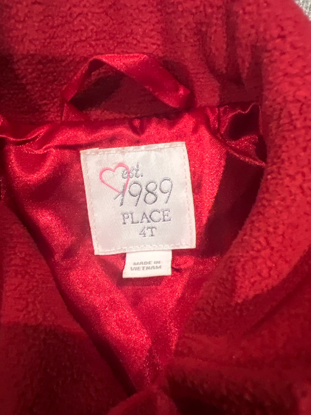 Est. 1989 Place Red Fleece Coat Size 4T - photo 3