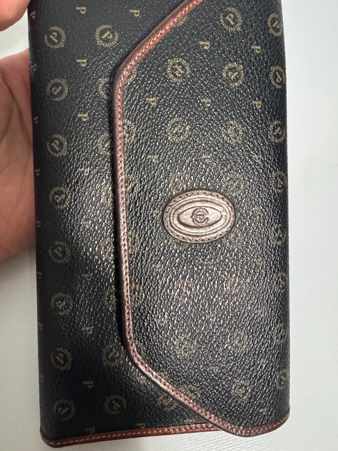 Pollini brown and black wallet