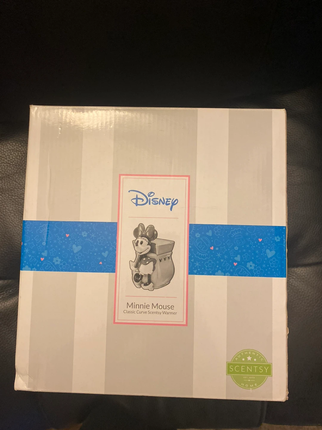 Disney Minnie Mouse Classic Curve Scentsy Warmer