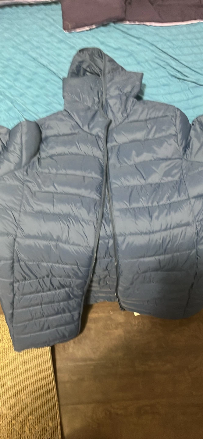 Uniqlo Ultra Light Down Hooded Jacket