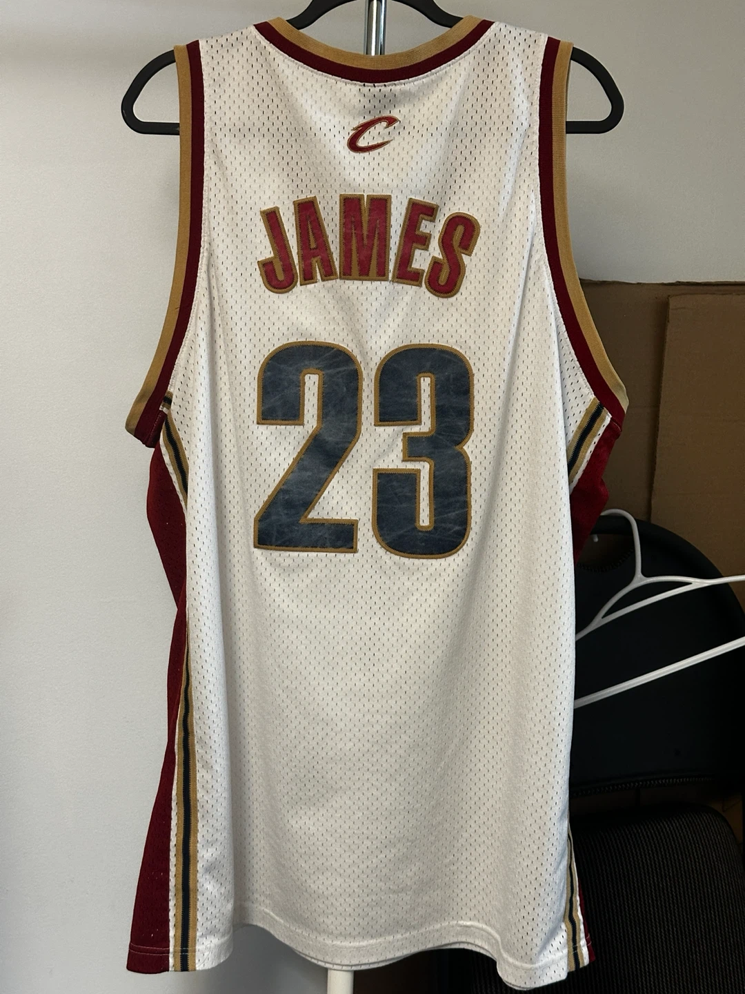 Vintage Nike Lebron James #23 Cleveland Cavaliers Jersey - photo 2