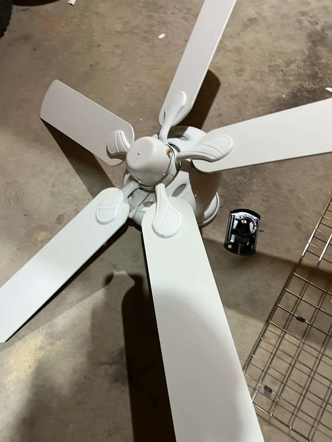 Cen-Tech 5-Blade Ceiling Fan