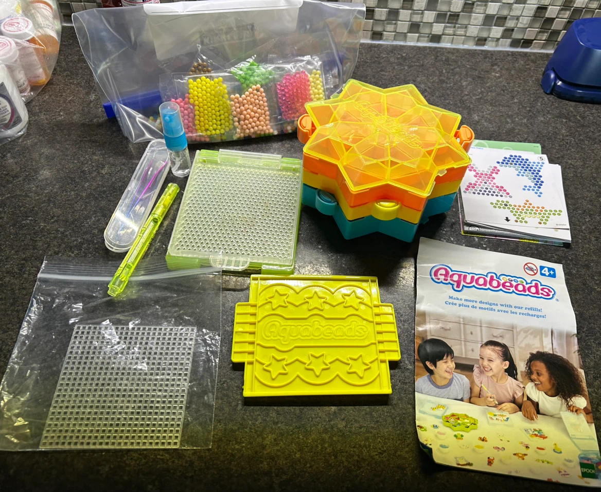 Aquabeads Craft Set with Storage and Accessories