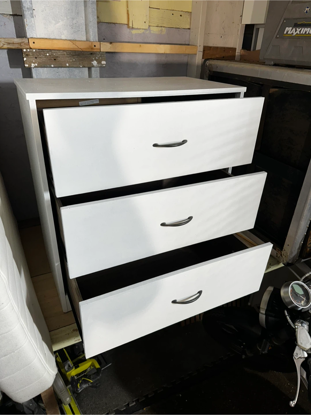 White 3-Drawer Dresser - photo 2