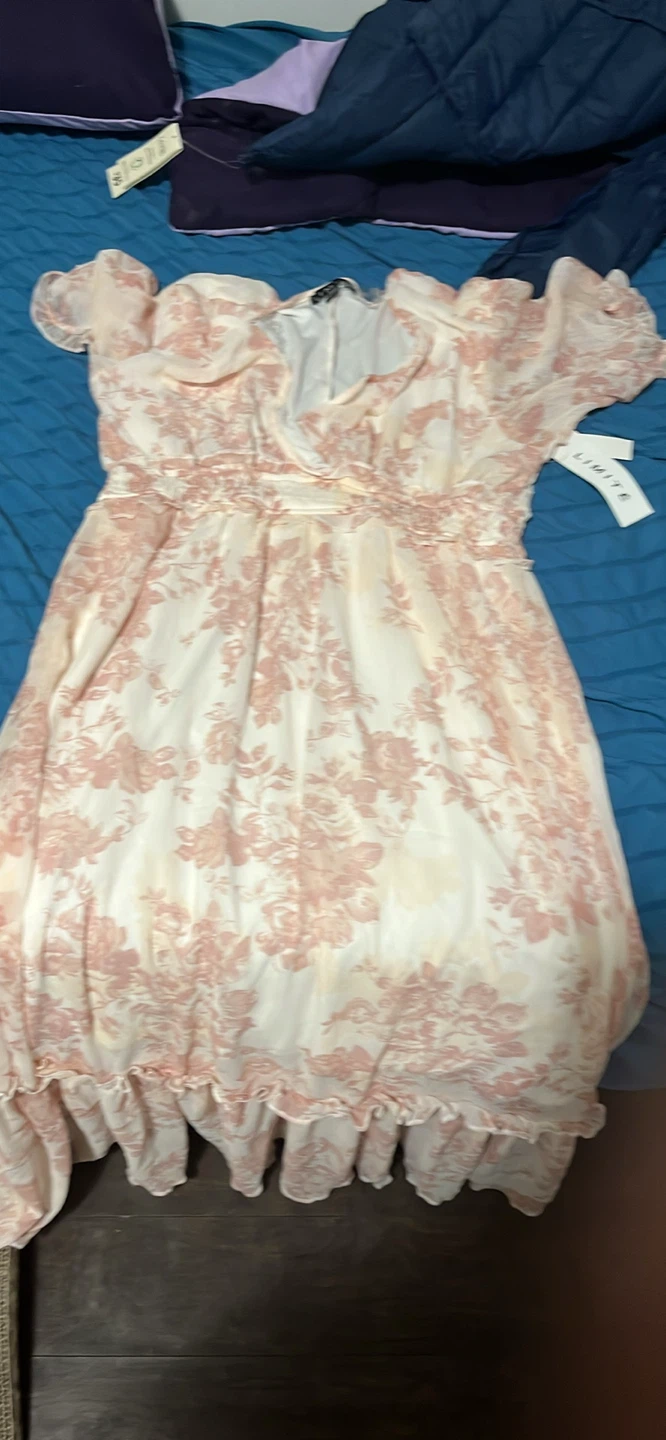 Limité Floral Maxi Dress