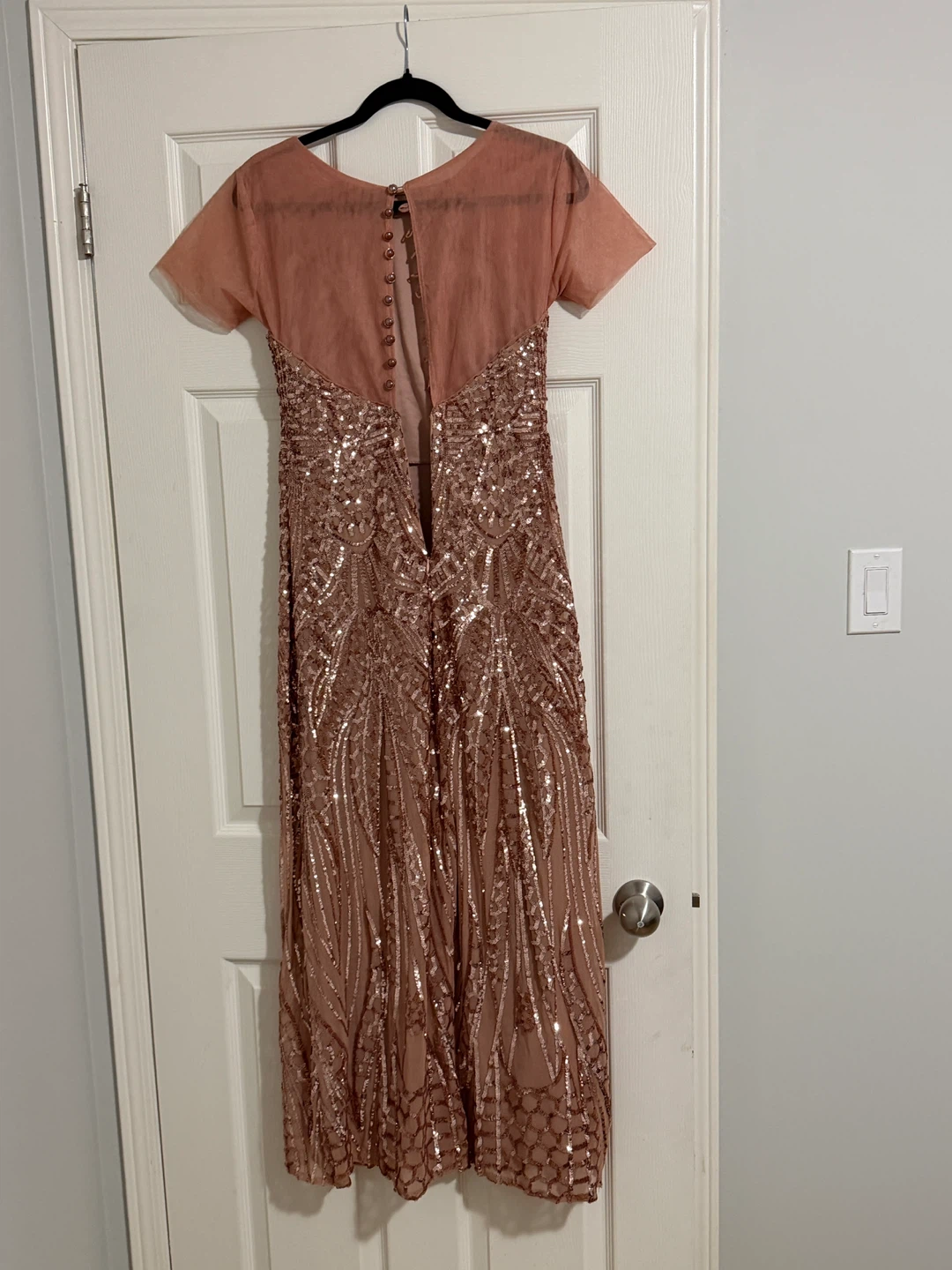 Rose Gold Sequined Evening Dress with Cape - photo 5