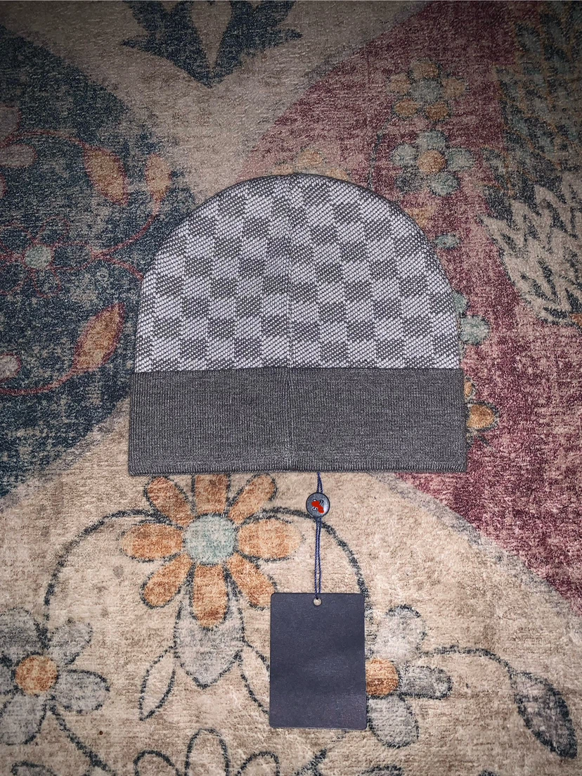 Louis Vuitton Damier Beanie - photo 2