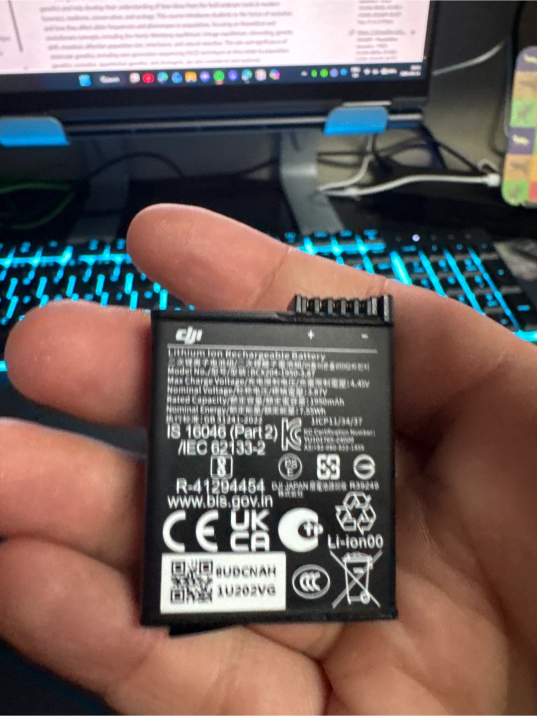DJI Osmo Action Extreme Battery Plus 1950 mAh - photo 3