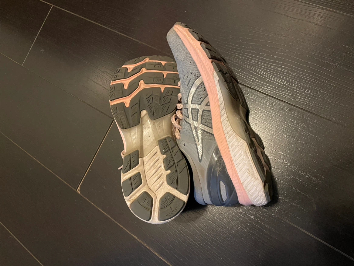 Asics Gel-Kayano 27 Running Shoes - photo 3