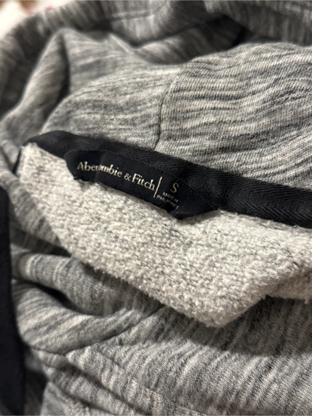 Abercrombie & Fitch grey crop hoodie - S - photo 3