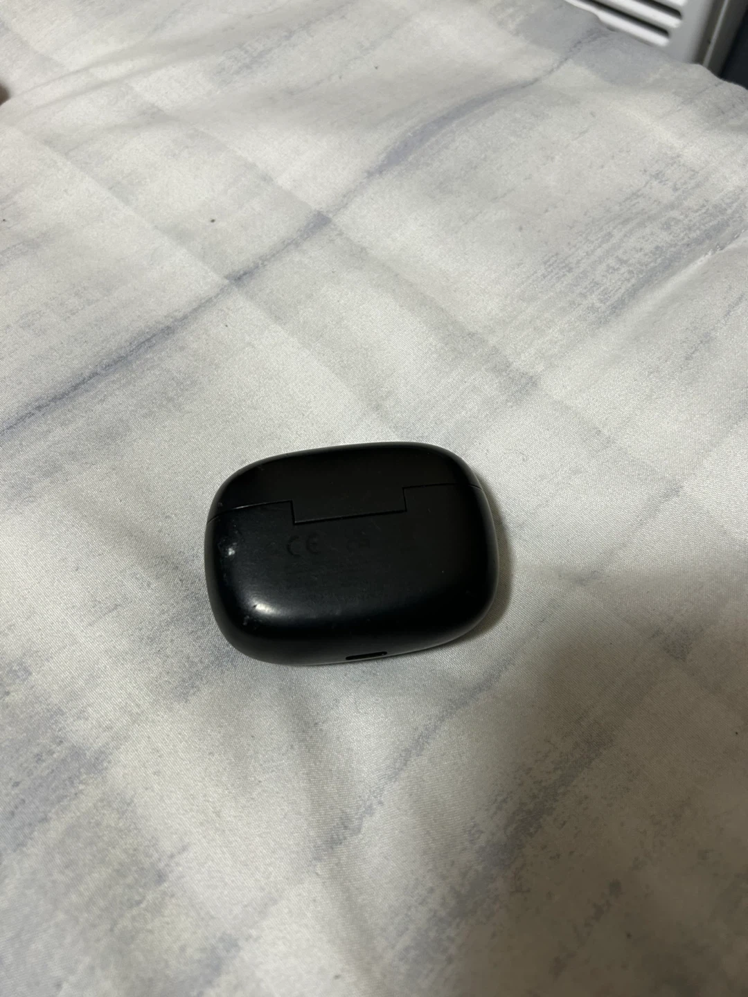 JBL Wireless Earbuds with Charging Case - photo 3