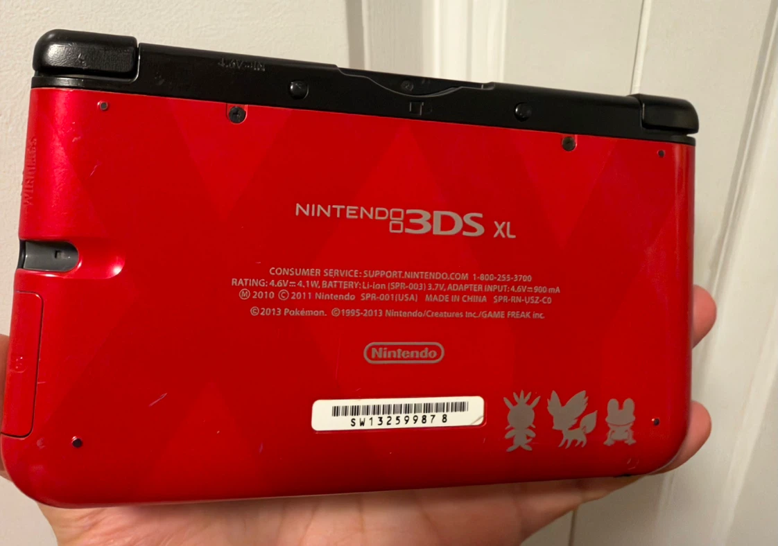 Nintendo 3DS XL Pokemon X/Y Limited Edition - photo 5