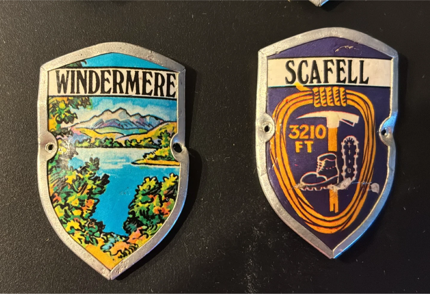 Set of 6 Vintage English Travel Badges - photo 4