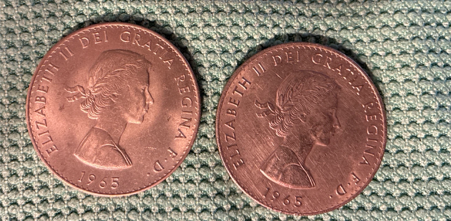 Two 1965 Winston Churchill Commemorative Coins - photo 2