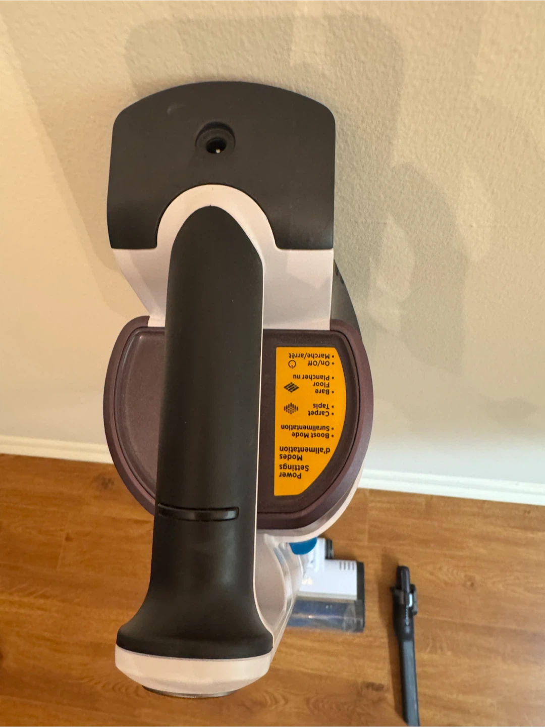 Shark PowerPro Cordless Stick Vacuum - photo 3