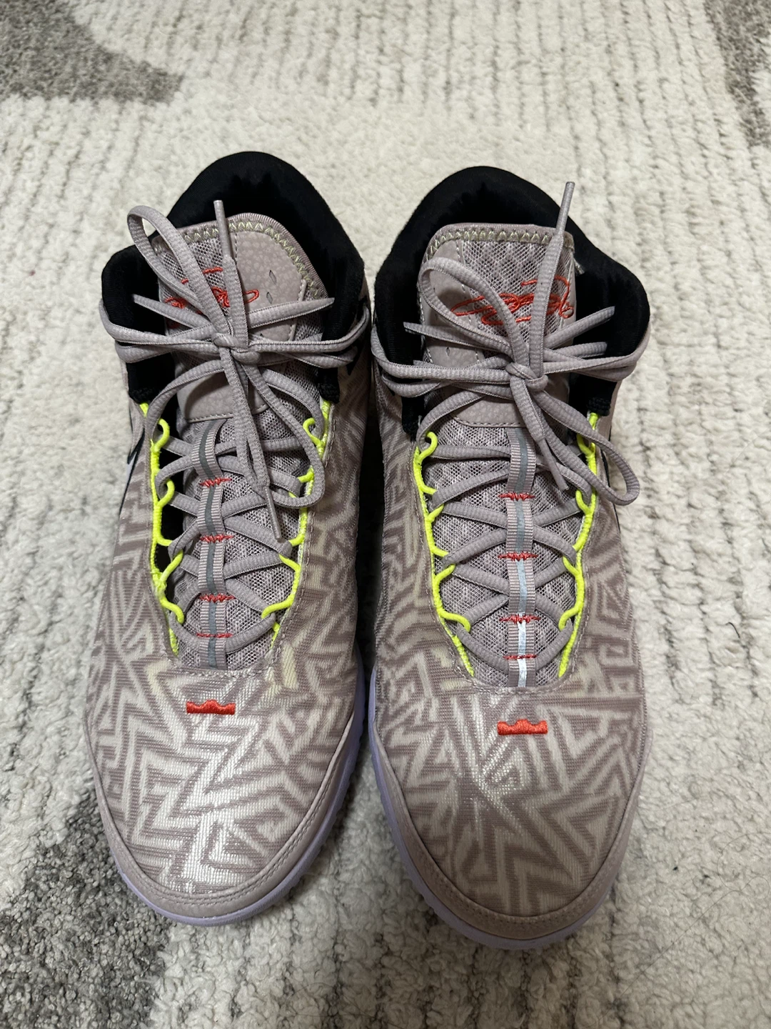 Nike LeBron Witness 8 – Men’s Size 12 – Excellent Condition - photo 2