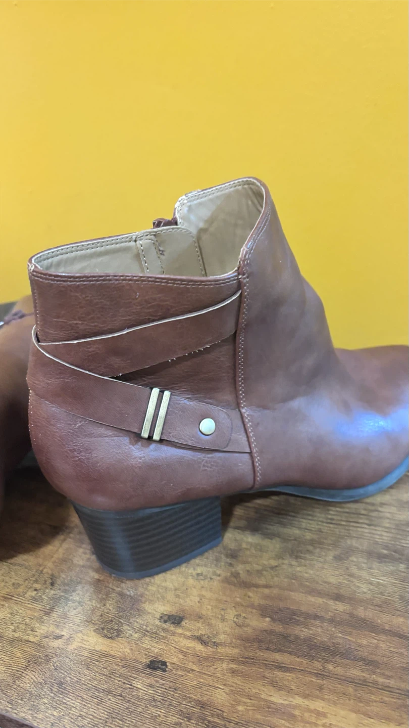 Natural Soul Brown Ankle Boots Size 10M - photo 3
