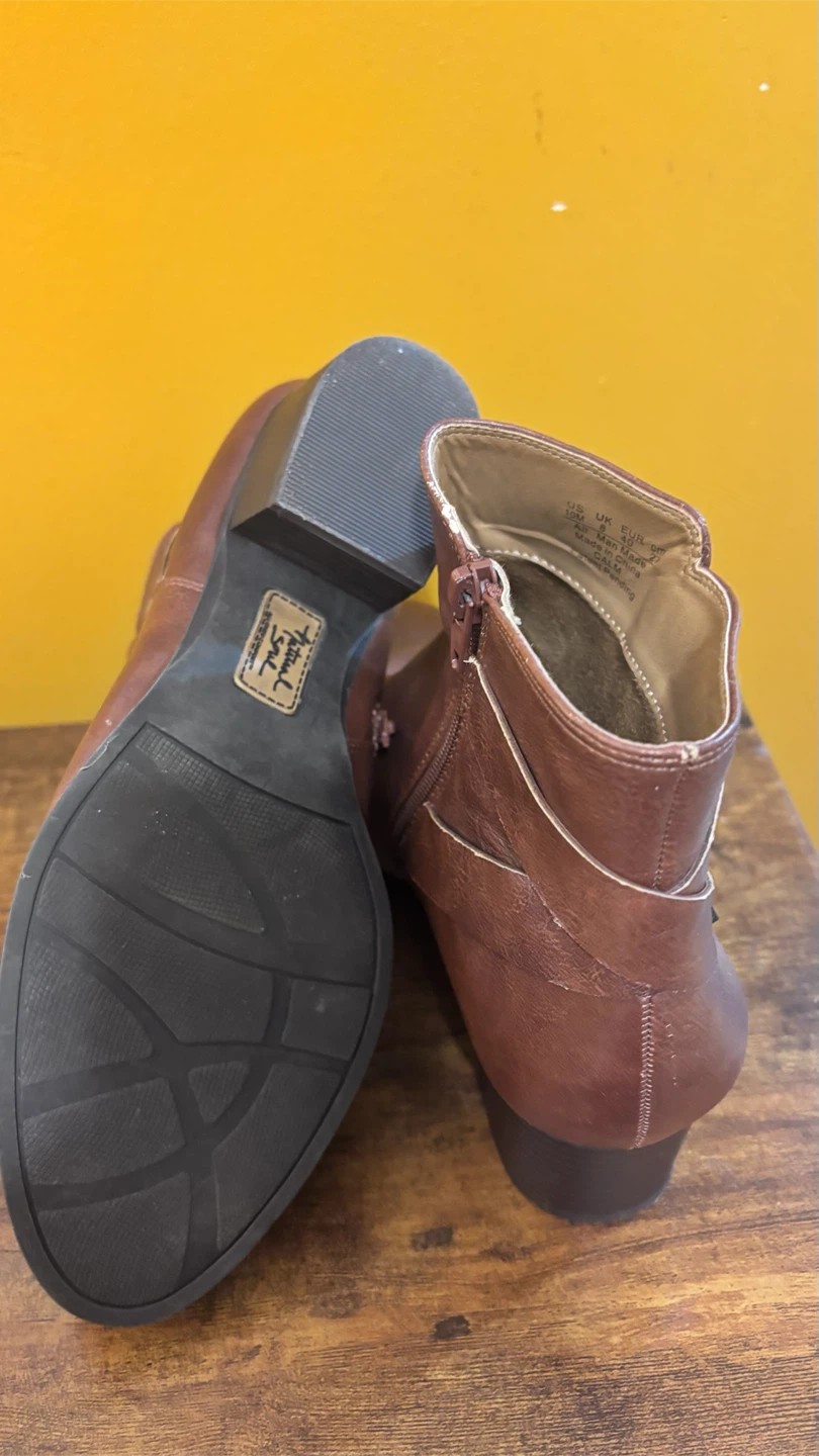 Natural Soul Brown Ankle Boots Size 10M - photo 4