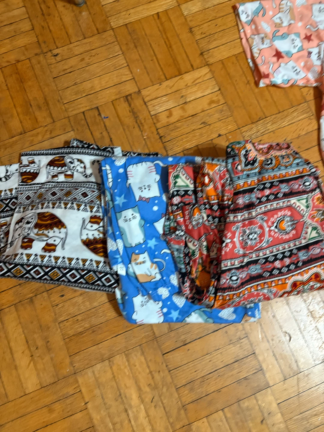 Lot of 4 Printed kids clothing - photo 2