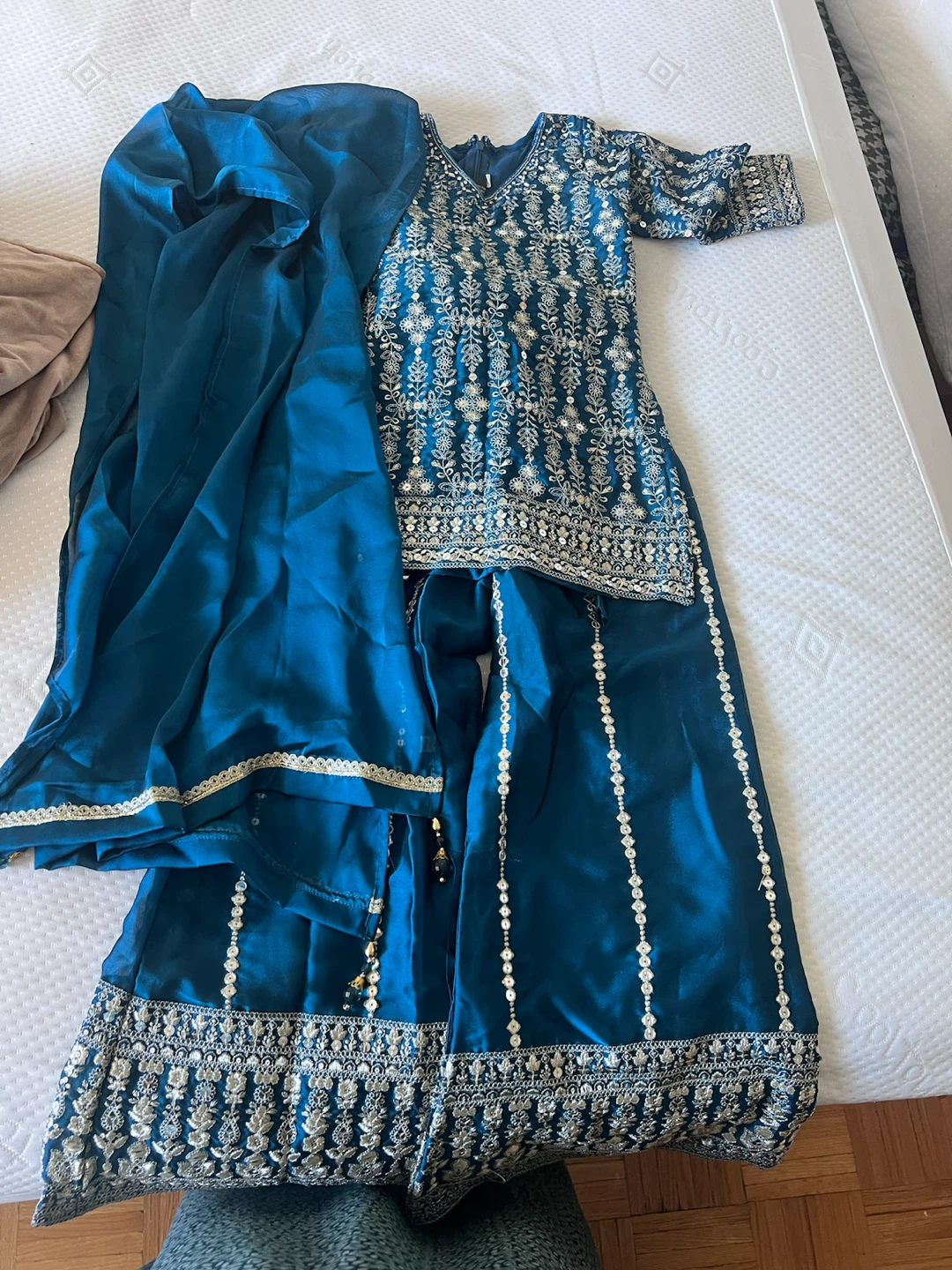 Teal Blue Embroidered Salwar Kameez Suit - photo 2