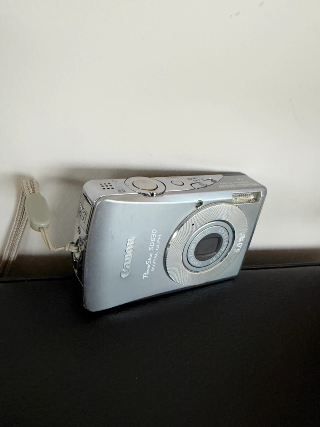 Canon PowerShot SD630 Digital ELPH Camera - photo 3