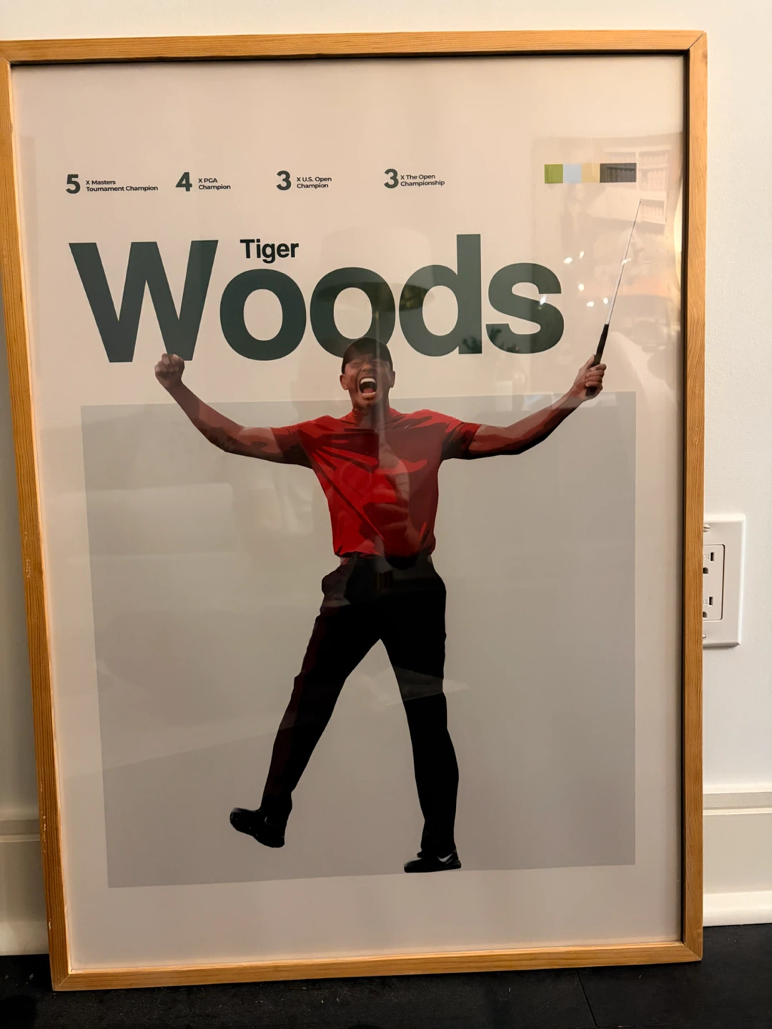 Tiger Woods Framed Golf Poster – 21 x 29 in – Like New