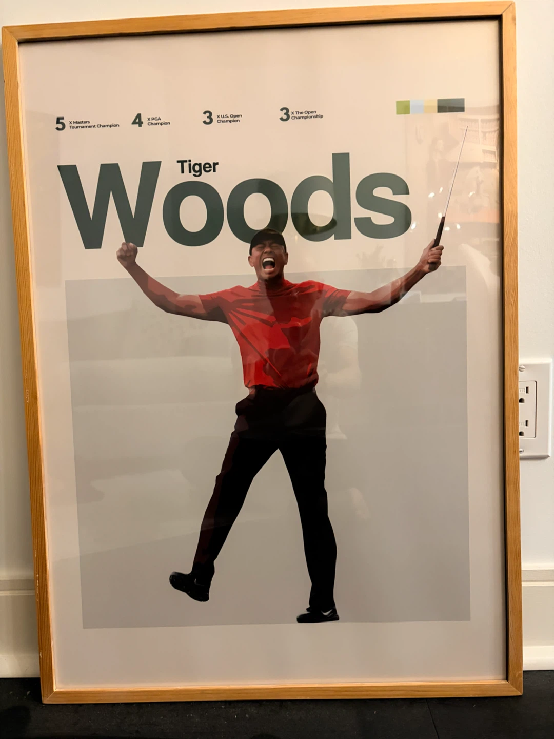 Tiger Woods Framed Golf Poster – 21 x 29 in – Like New - photo 3