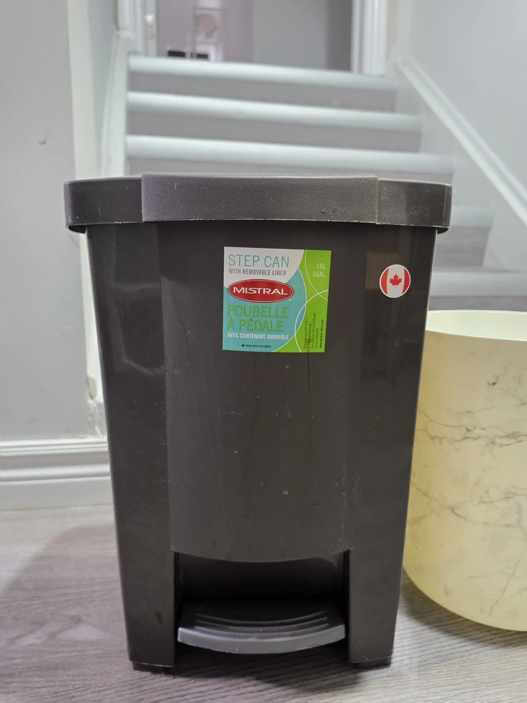 Set of 4 Garbage Bins and Trash Cans - photo 2