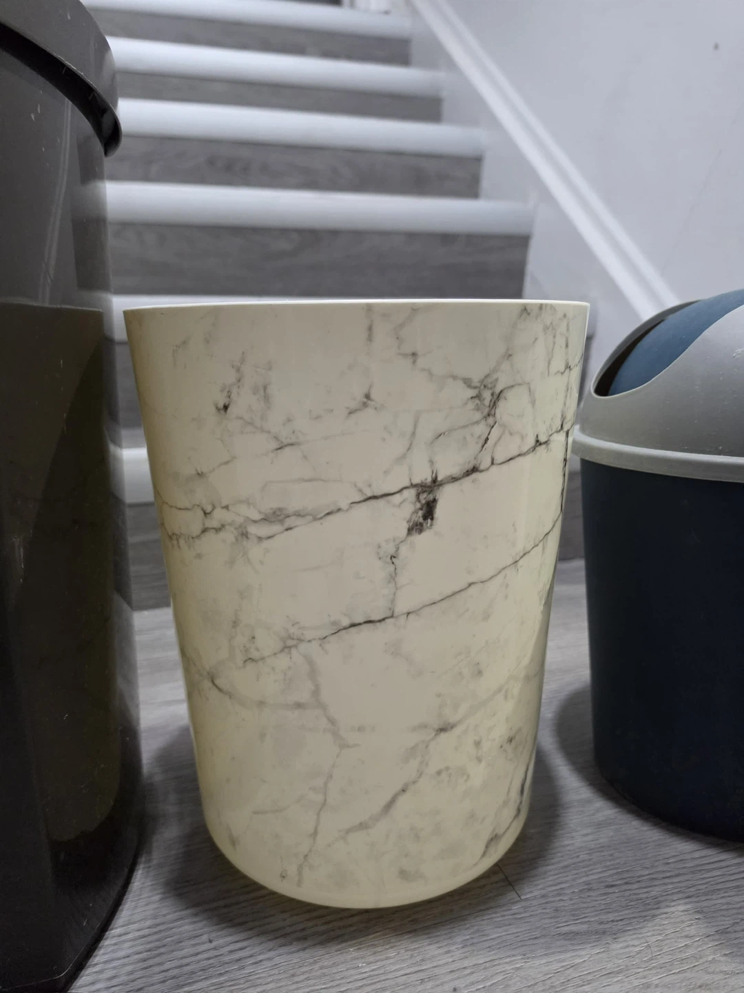 Set of 4 Garbage Bins and Trash Cans - photo 4