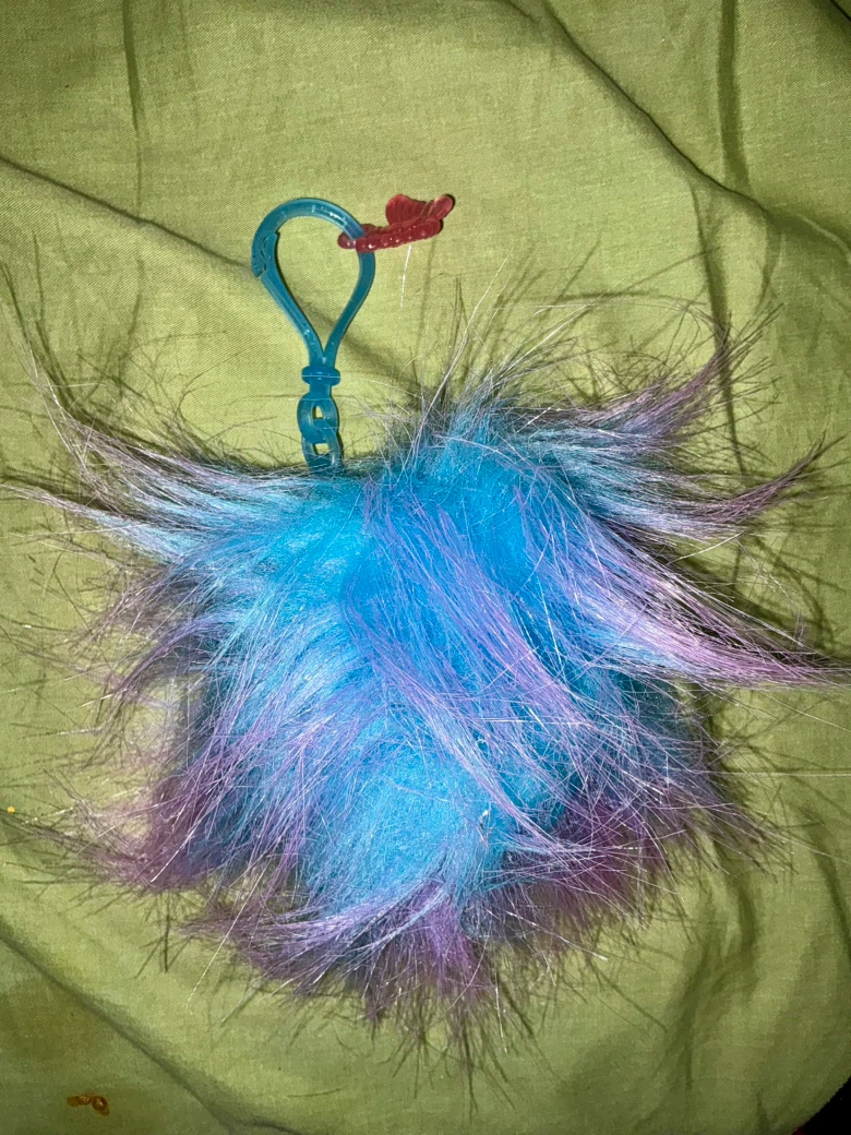 DreamWorks Trolls Poppy keychain figure - photo 3