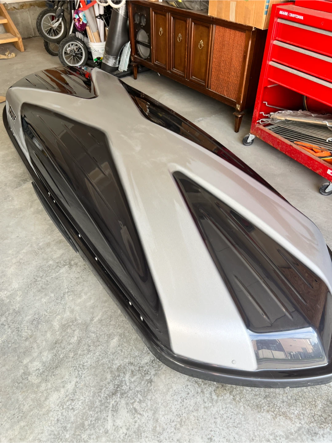 Thule Hyper 612 XL cargo box