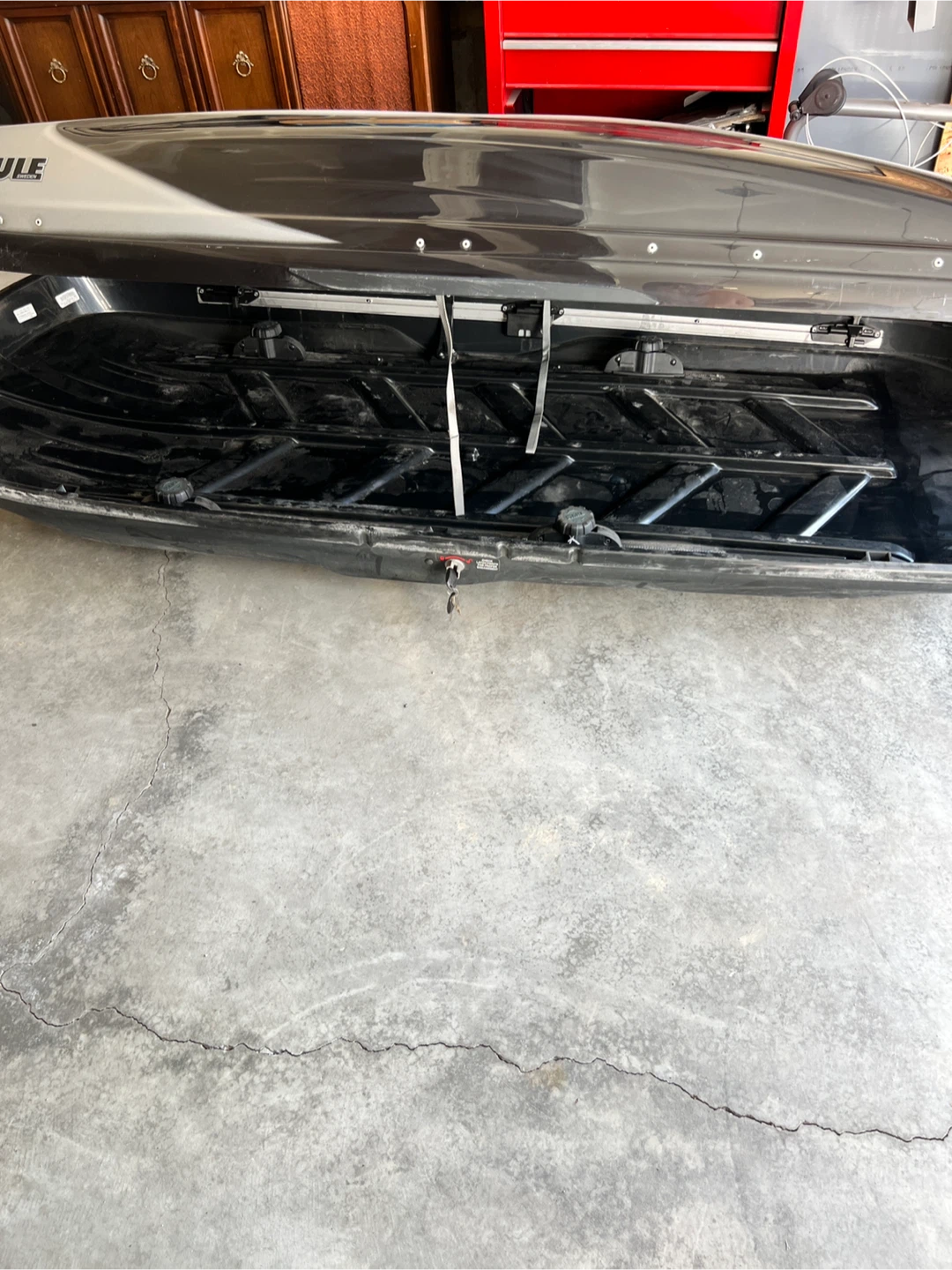 Thule Hyper 612 XL cargo box - photo 4