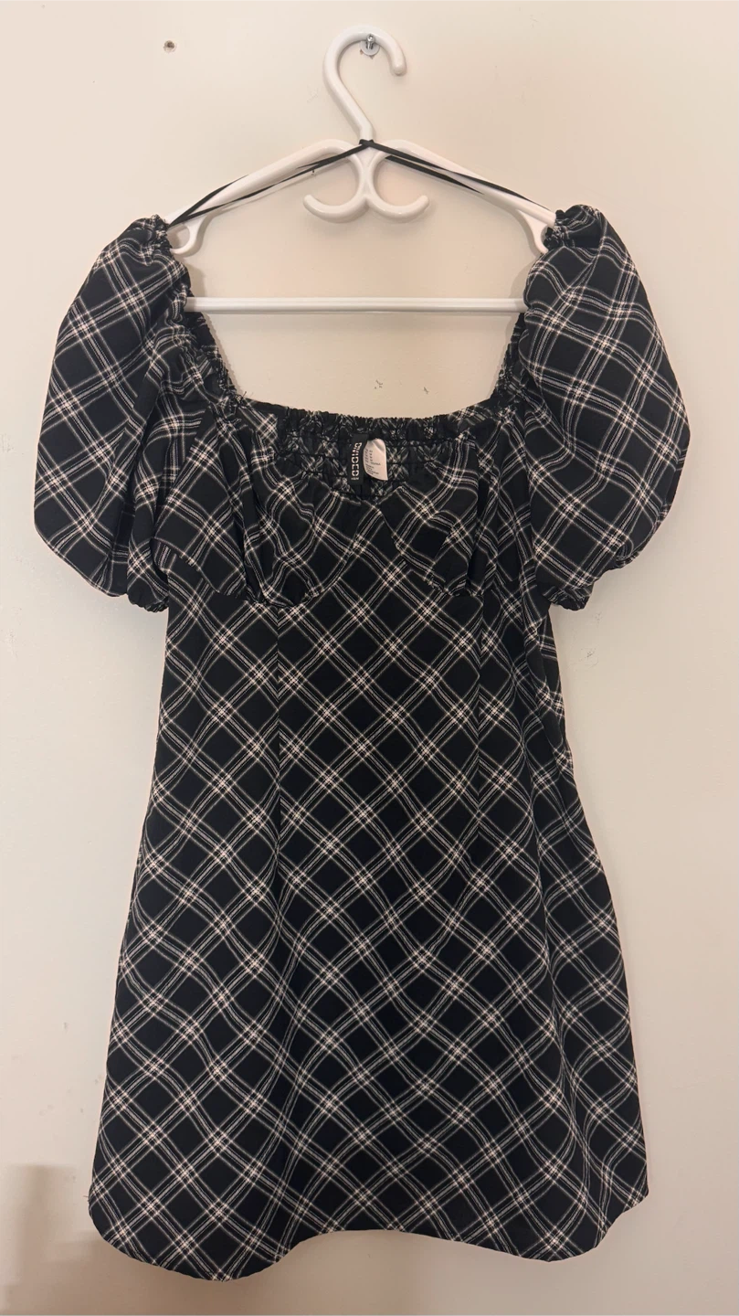 H&M Divided Black Plaid Mini Dress - photo 2